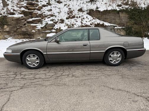 1999 Cadillac Eldorado Base