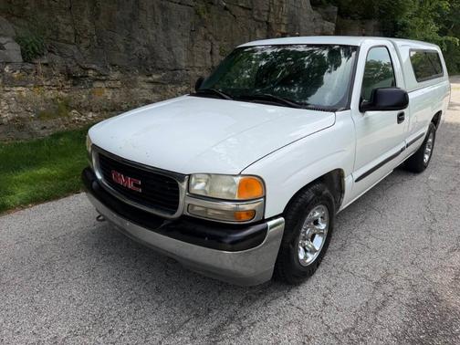 White 2000 GMC Sierra 1500 SL