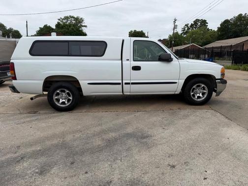 White 2000 GMC Sierra 1500 SL