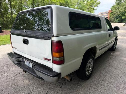 White 2000 GMC Sierra 1500 SL