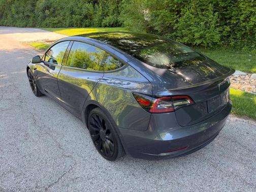 Gray 2022 Tesla Model 3 Performance
