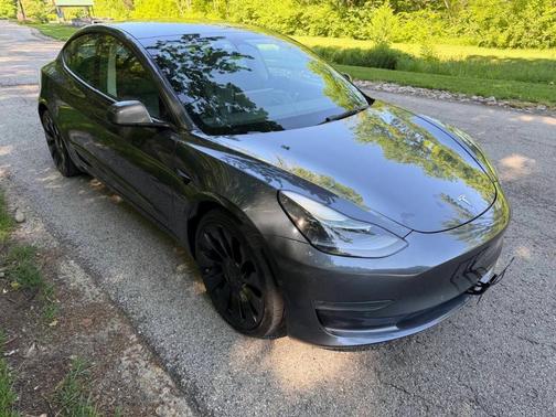 Gray 2022 Tesla Model 3 Performance