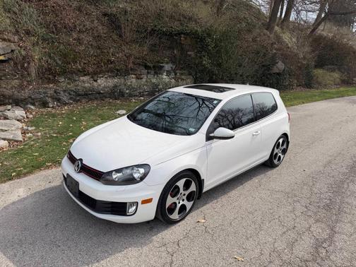 2010 Volkswagen GTI 2-Door