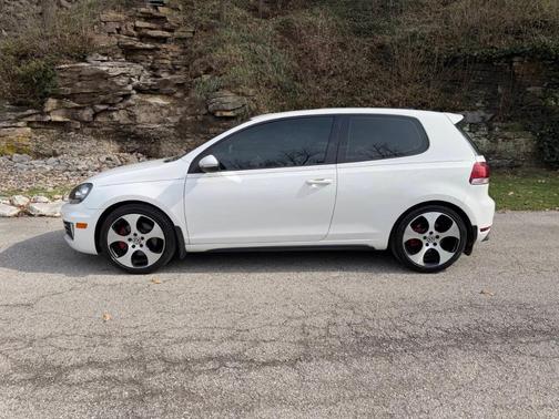 2010 Volkswagen GTI 2-Door