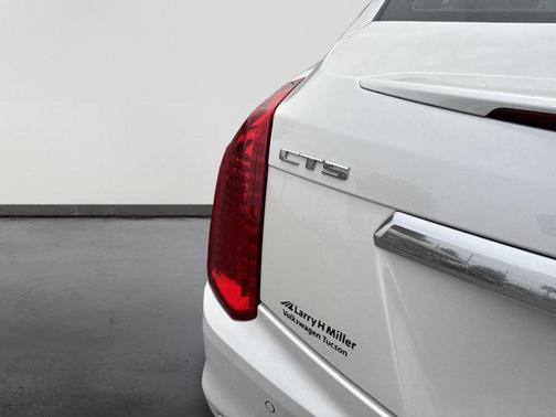 2016 Cadillac CTS 2.0L Turbo Luxury