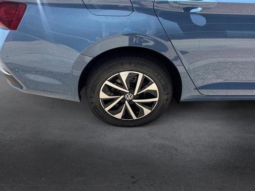 Monterey Blue Pearl 2026 Volkswagen Jetta 1.4T S