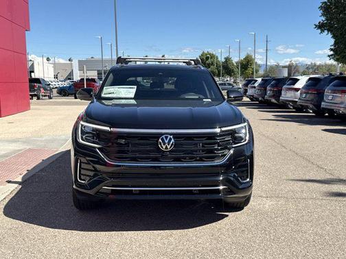 2026 Volkswagen Atlas Cross Sport 2.0T SEL Premium