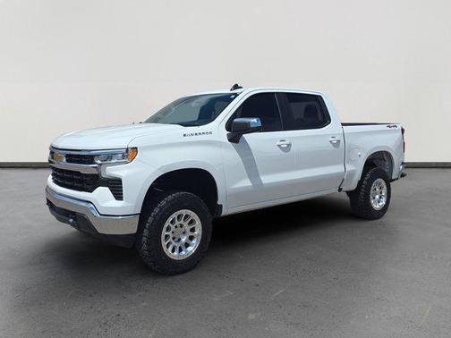 Summit White 2024 Chevrolet Silverado 1500 LT