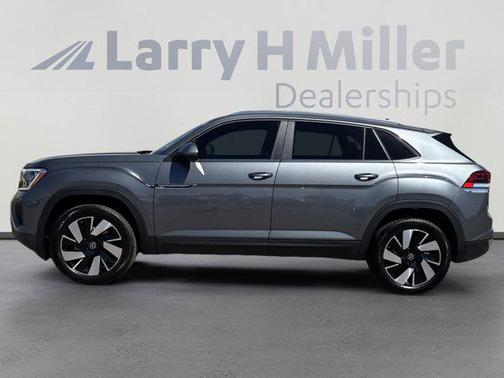 2025 Volkswagen Atlas Cross Sport 2.0T SE w/Technology