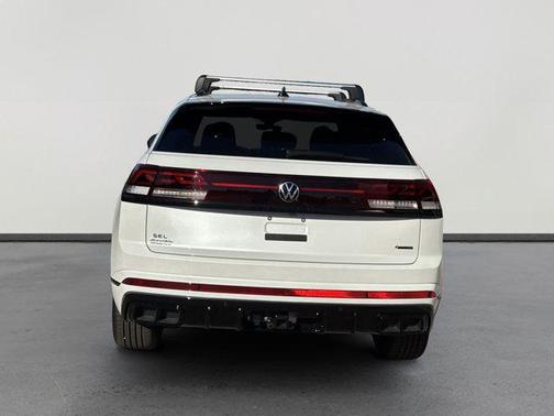 2026 Volkswagen Atlas Cross Sport 2.0T SEL