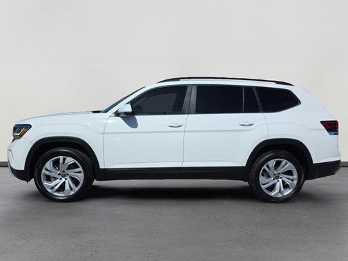 2022 Volkswagen Atlas 3.6L SE w/Technology