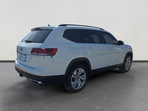 2022 Volkswagen Atlas 3.6L SE w/Technology