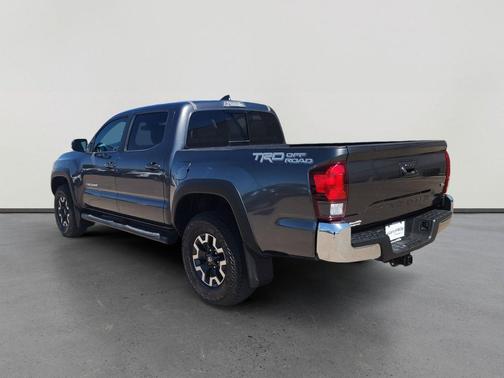 Magnetic Gray Metallic 2018 Toyota Tacoma TRD Off Road