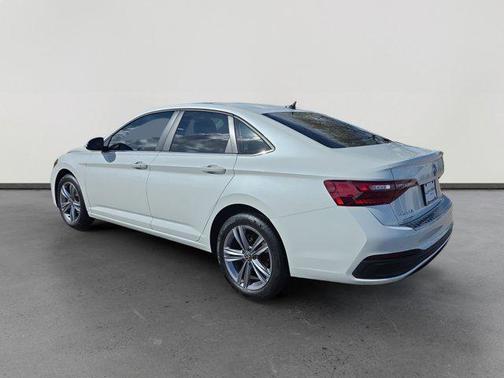 2024 Volkswagen Jetta 1.4T SE