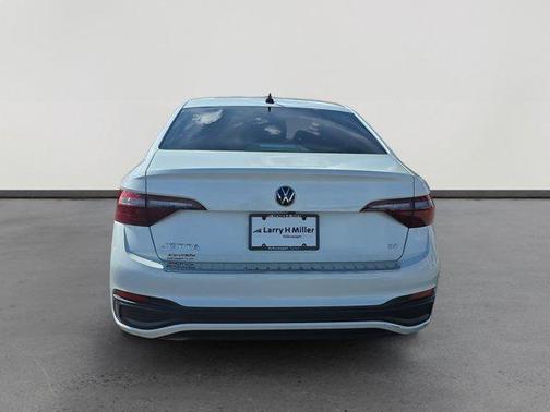 2024 Volkswagen Jetta 1.4T SE