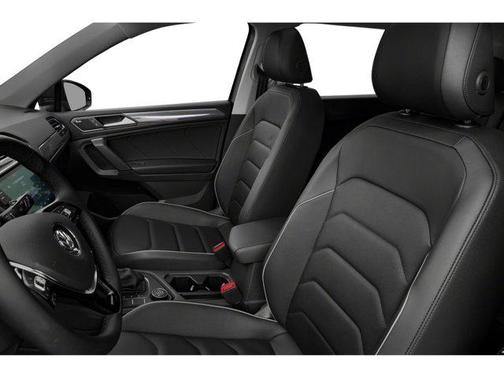Pure White 2018 Volkswagen Tiguan 2.0T SEL