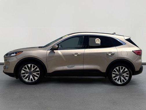 2021 Ford Escape Titanium