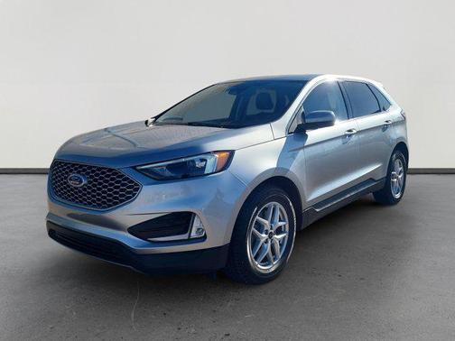 Silver Metallic 2024 Ford Edge SEL