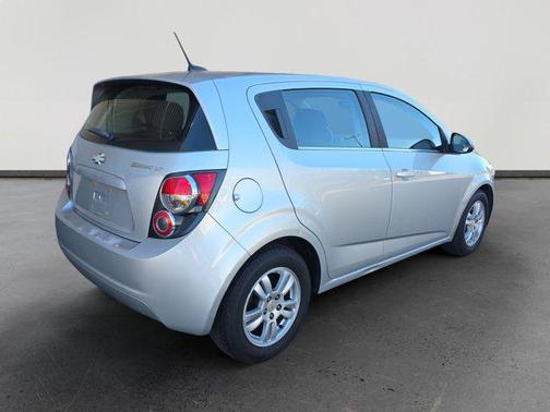 2012 Chevrolet Sonic 2LT