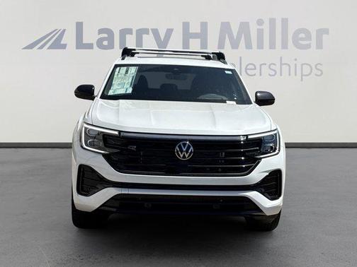 2025 Volkswagen Atlas Cross Sport 2.0T SEL