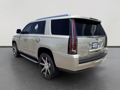 2016 Cadillac Escalade Luxury