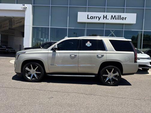 2016 Cadillac Escalade Luxury