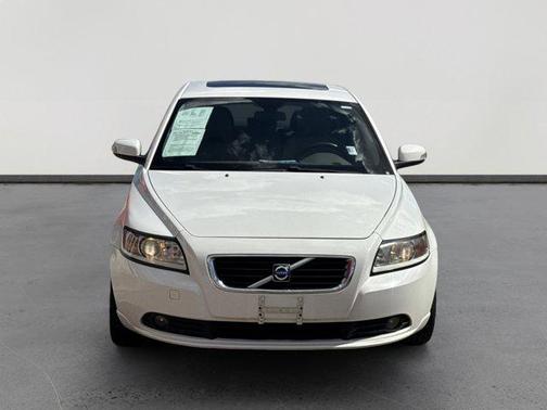 2010 Volvo S40 2.4i