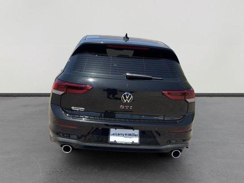 2025 Volkswagen Golf GTI 2.0T SE DSG