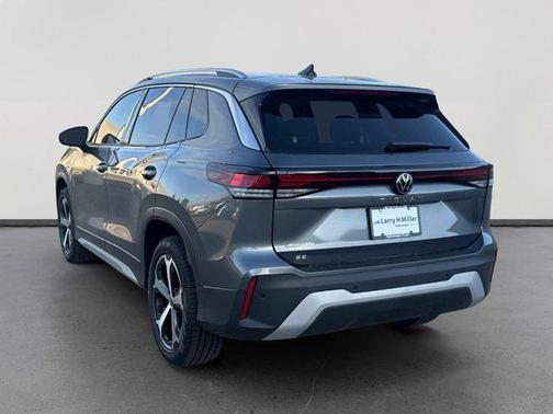 2025 Volkswagen Tiguan 2.0T SE