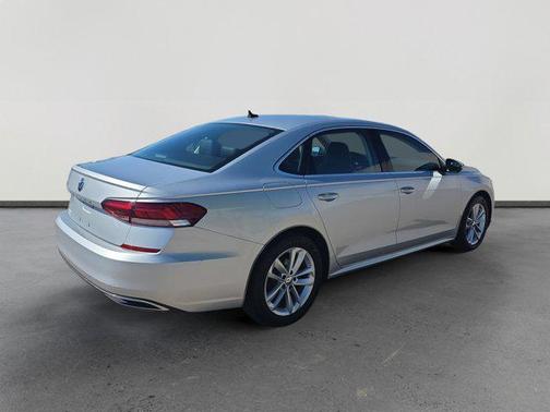 2020 Volkswagen Passat 2.0T SE