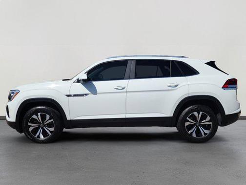 2024 Volkswagen Atlas Cross Sport 2.0T SE