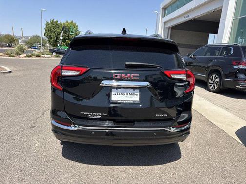 2024 GMC Terrain Denali