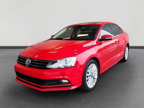 2015 Volkswagen Jetta Auto SE w/Connectivity/Navigation
