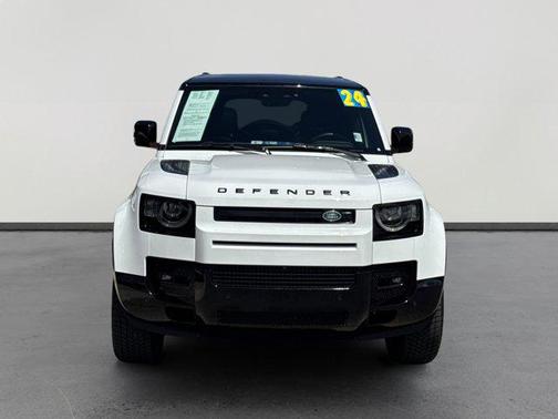 2024 Land Rover Defender X-Dynamic SE