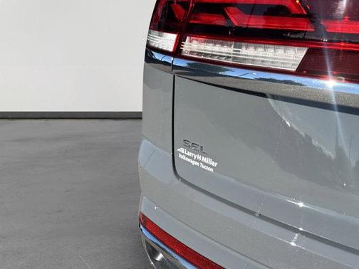 2026 Volkswagen Atlas Cross Sport 2.0T SEL