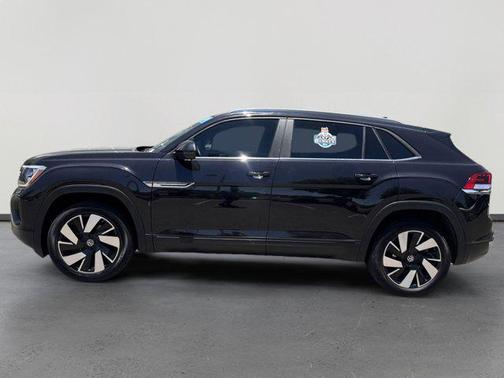 2024 Volkswagen Atlas Cross Sport 2.0T SE w/Technology 4MOTION