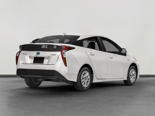 2016 Toyota Prius Three Touring