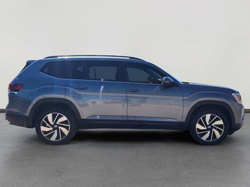 2024 Volkswagen Atlas 2.0T SE w/Technology 4MOTION