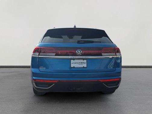 2024 Volkswagen Atlas Cross Sport 2.0T SE w/Technology 4MOTION