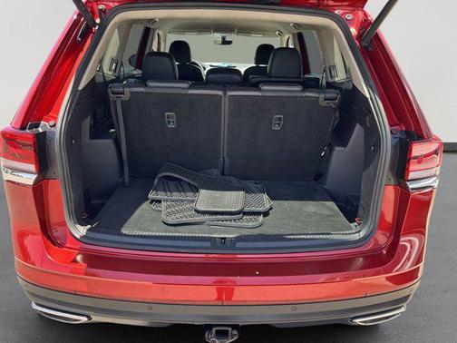 2023 Volkswagen Atlas 3.6L SE w/Technology