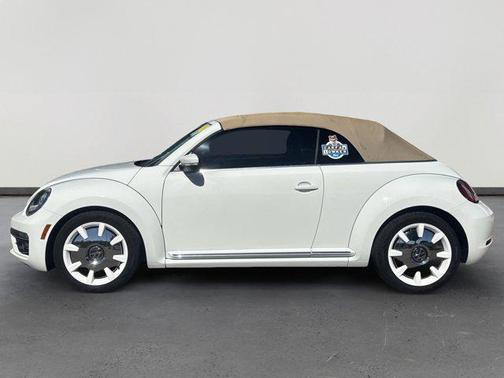 2019 Volkswagen Beetle 2.0T SE