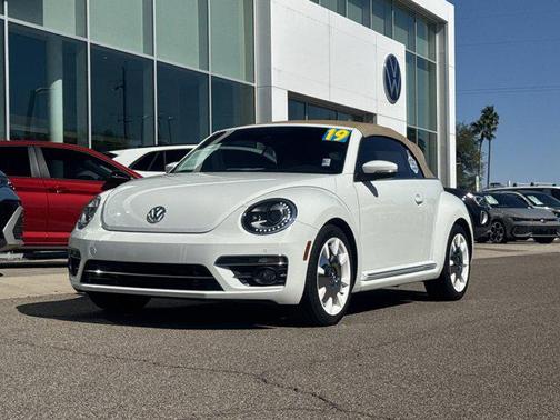 2019 Volkswagen Beetle 2.0T SE