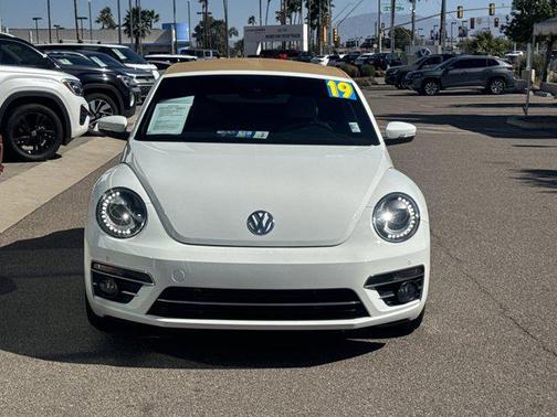 2019 Volkswagen Beetle 2.0T SE