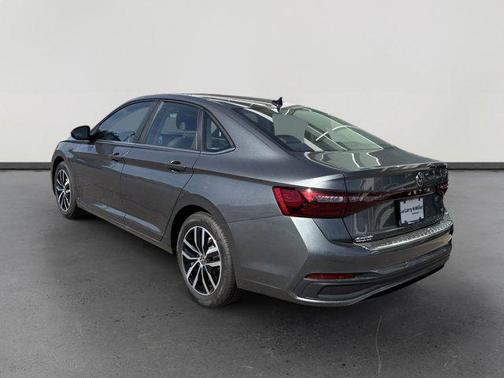 2026 Volkswagen Jetta 1.4T SE