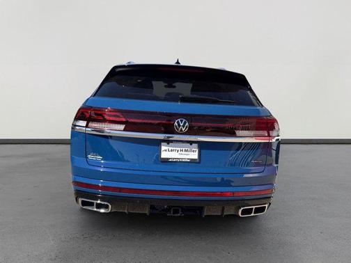 2025 Volkswagen Atlas Cross Sport 2.0T SEL Premium