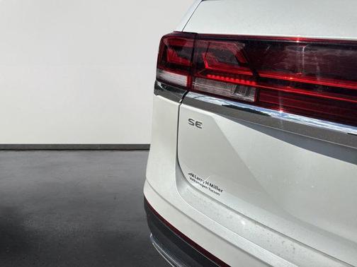 2026 Volkswagen Atlas 2.0T SE w/Technology 4MOTION