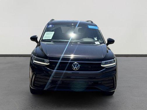 2023 Volkswagen Tiguan 2.0T SE R-Line Black 4MOTION