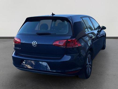 2016 Volkswagen e-Golf SE