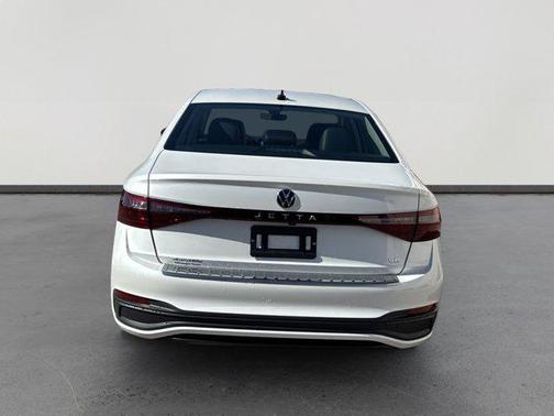 2026 Volkswagen Jetta 1.4T SE