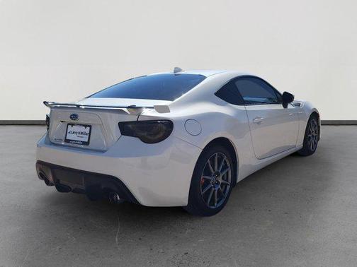 Crystal White Pearl 2017 Subaru BRZ Limited